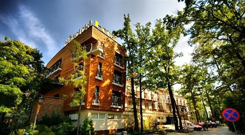 Hotel Moscicki Spala Exterior photo